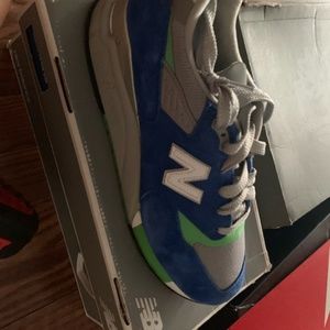 New Balance Sneakers